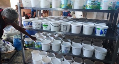 Akçakale’de halk sağlığına tehdit oluşturan sütler imha edildi!