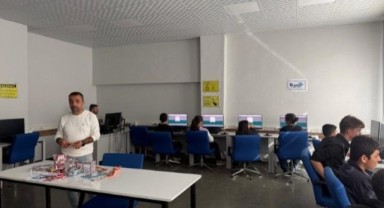 Karaköprü GAP MTAL’de Bilişim Teknolojileri Öğrencilerinden Yetenek Gösterisi!