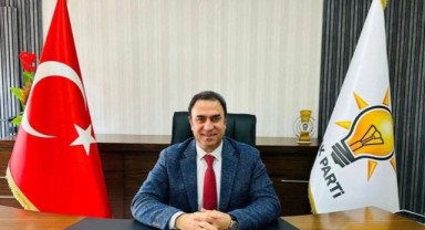 AK Parti Eyyübiye İlçe Başkanı’ndan Öğretmenlere Anlamlı Kutlama!