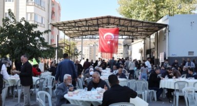 Karaköprü’de Et, Pilav ve Zerde Eşliğinde Ali Baba Hayratı Gerçekleşti!