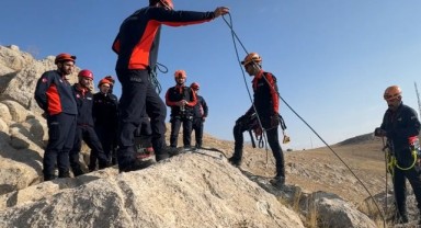 Şanlıurfa Katılımcılar Van’da Zorlu Afet Eğitiminde!