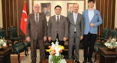 Gaziler Dernek Başkanlarından Haliliye Kaymakamı’na Ziyaret!