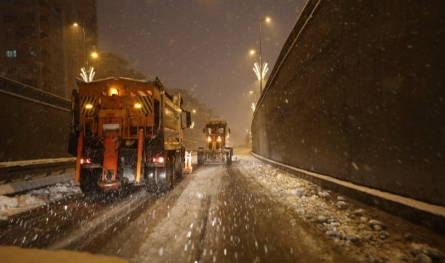 Şanlıurfa Büyükşehir Belediyesi Karla Mücadelede Teyakkuzda!