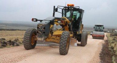 Şanlıurfa Büyükşehir Belediyesi’nden Siverek Kırsalında Yol Seferberliği!