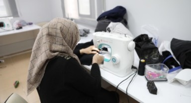 Şanlıurfa'da Kadınlar Kurslarla Hem Üretiyor Hem Gelir Sağlıyor!