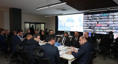 Şanlıurfa’da Kar Alarmı: Büyükşehir Belediyesi Tüm Gücüyle Sahada!