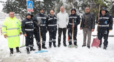 Şanlıurfa’da Kar Yağışına Karşı Eyyübiye’den Hızlı Müdahale!