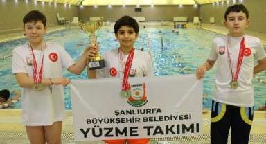 Şanlıurfa’da Yüzme Branşında Madalya Yağmuru!