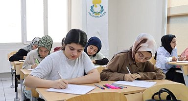 Şanlıurfa Haliliye’de 95 Öğrenci Üniversite Hayaline Kavuştu