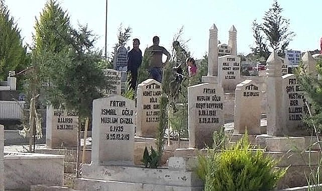 Ömer Melik Hayatını Kaybetti