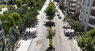 Şanlıurfa’da Atakent Mahallesi’nde Büyük Yenileme! 2 Bin 541 Metre Bordür Döşendi